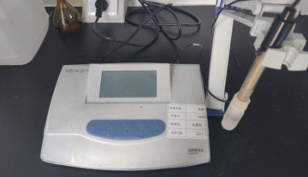 Shanghai Leici PH meter, PHS-3C